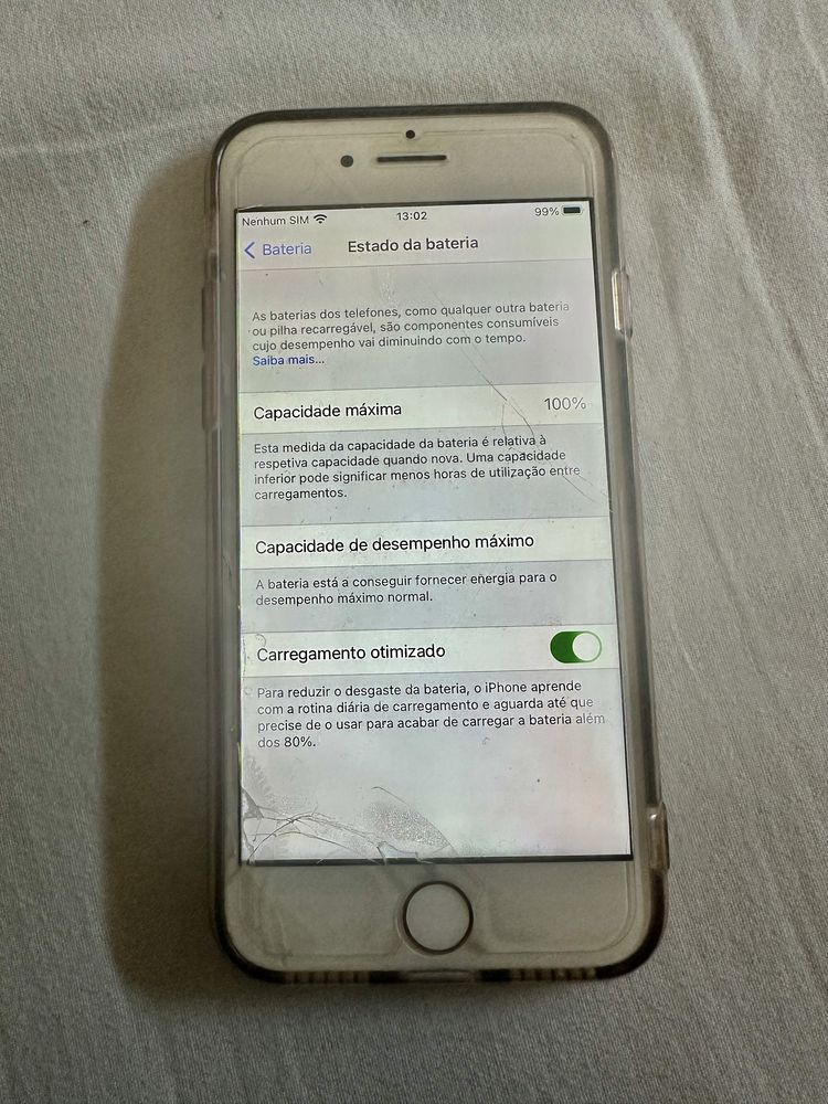 Vendo iPhone 7 cor rosa claro bloqueado à Vodafone