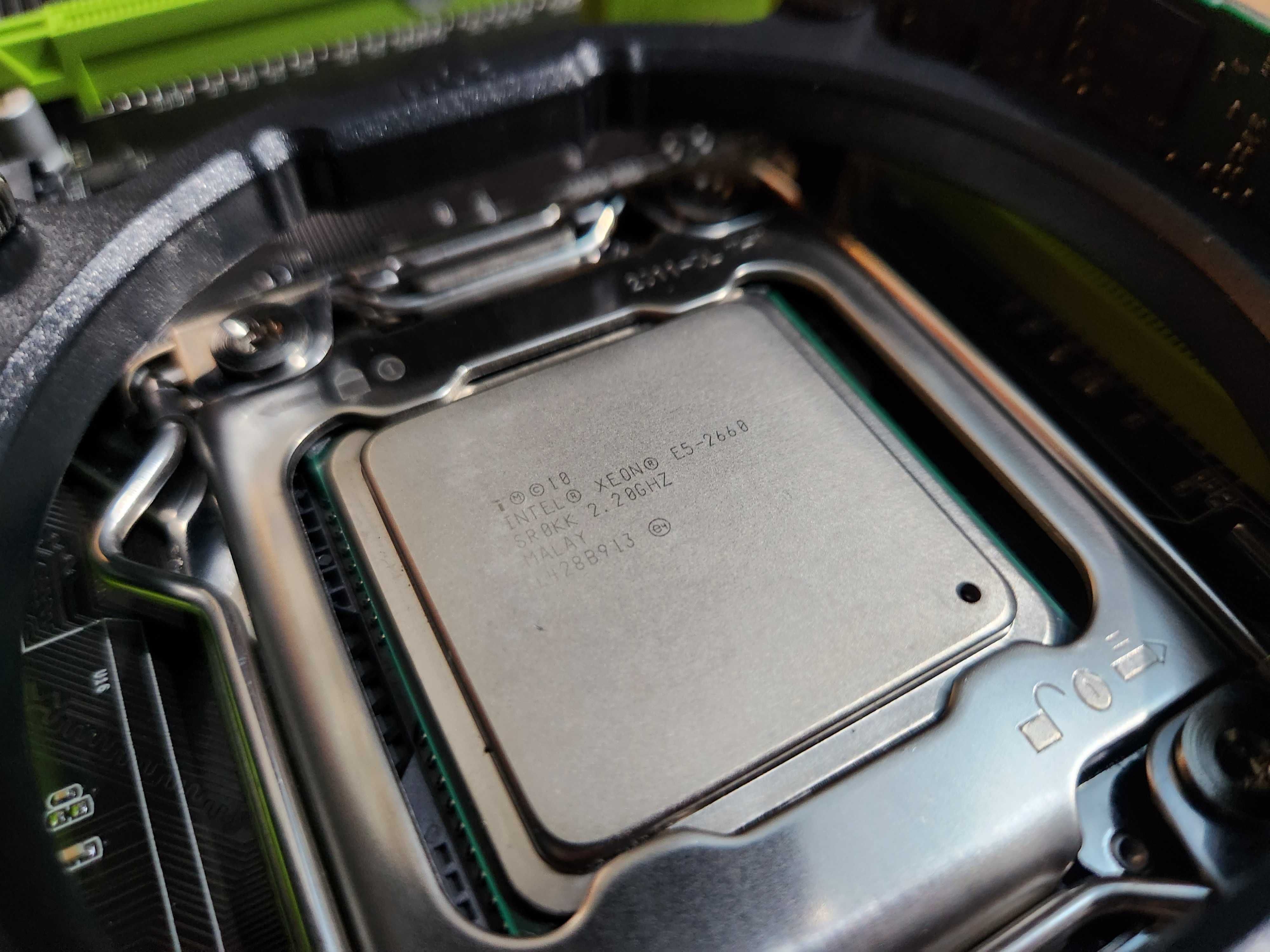 Компелeкт х79 Intel xeon 2660v1 16GB DDR3