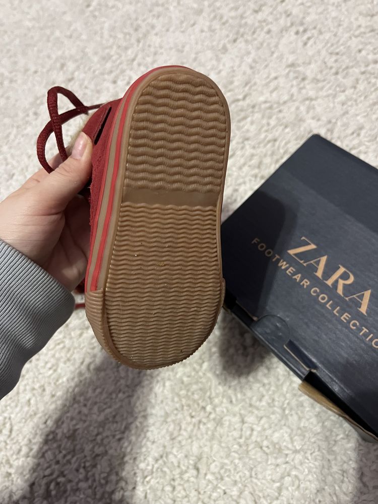 Ботинки Zara