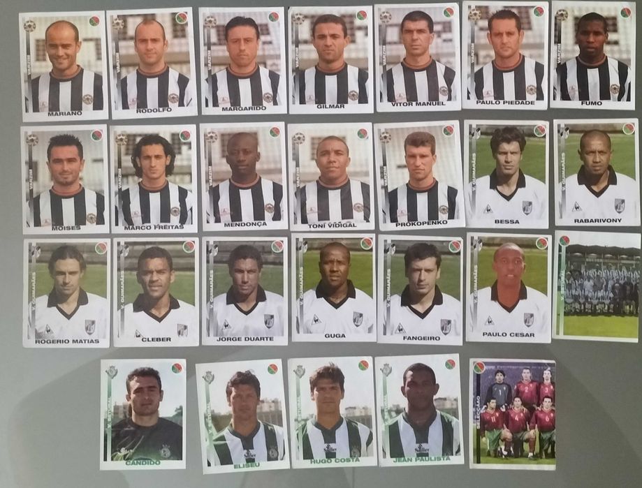 Lote de cromos recuperados "Futebol 2001/2002" (lista na última foto)