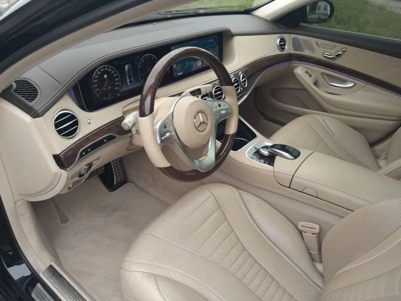 Mercedes-Benz Klasa S S560 Long Czarny Z Beżowym Wnętrzem Szklany Szyberdach Lift