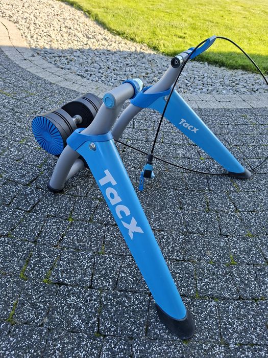 Trenażer Tacx Booster