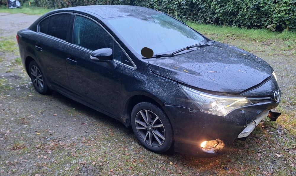 Toyota Avensis t27 PREMIUM 1.8 benzyna najbogatsza wersja, krajowa ASO
