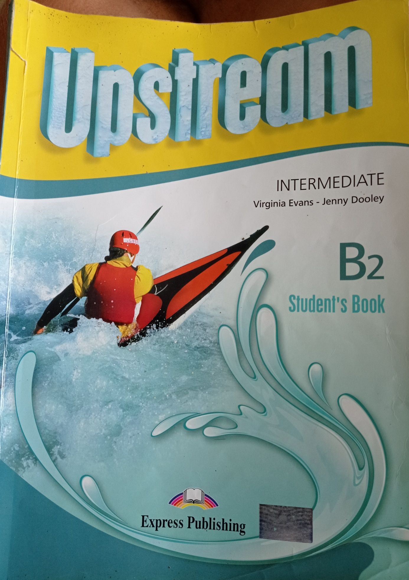 Upstream B2 Students book
