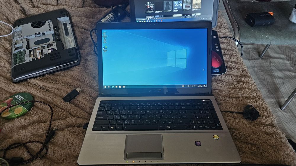 Ноутбук Asus k53sd, читайте описание