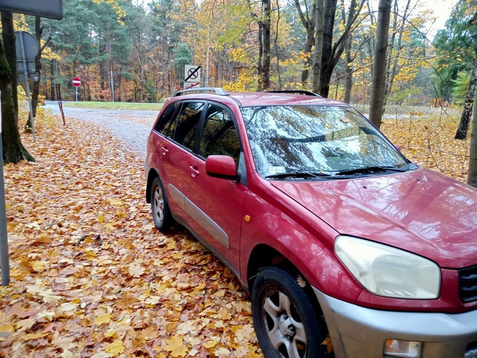 Toyota  RAV 4  2.0 LPG Rok 2001