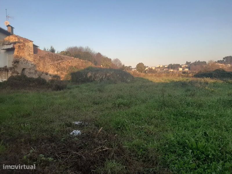 Terreno em Vila de Cucujães, Oliveira de Azeméis