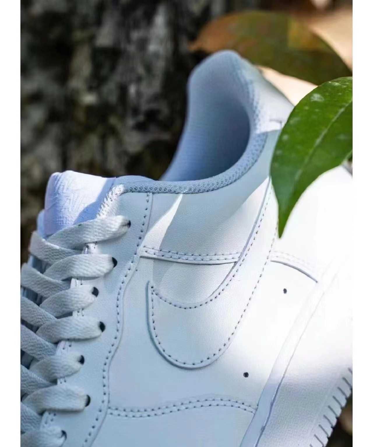 Nike Air Force 1 '07 White 38
