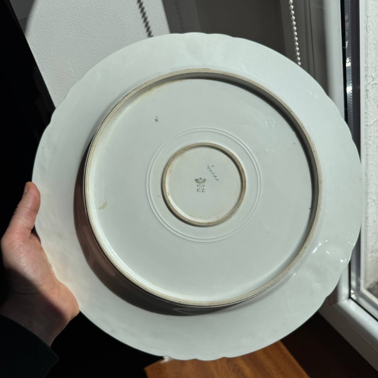 Patera Różyczki Carl Teich CT XIX wiek Porcelana ryflowana