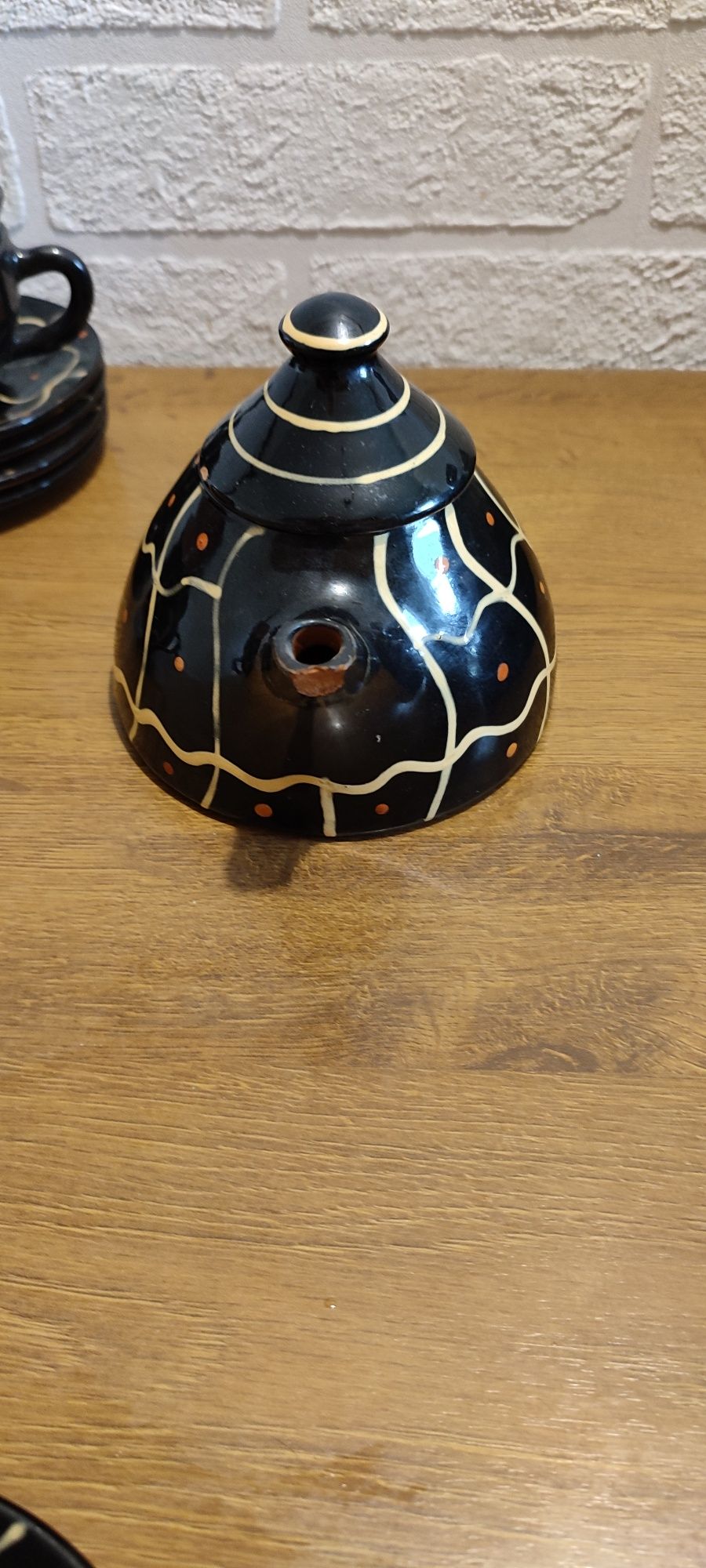 Stara porcelana, zastawa do herbaty/kawy, filiżanki czarna