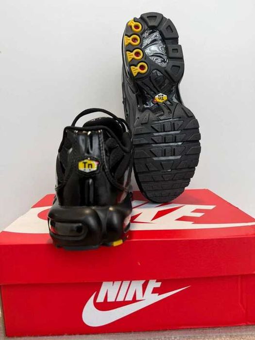 "Buty Trampki" Nike Air Max TN Plus Black Rozmiar.38