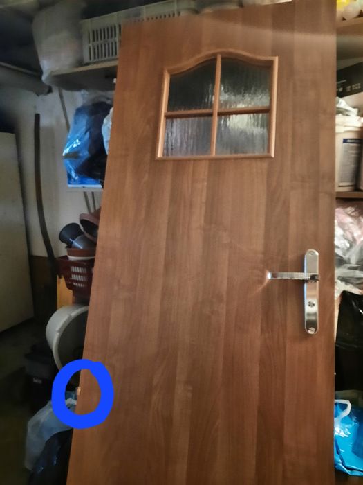 Drzwi wewnętrzne 80 cm lewe.Do negocjacji.