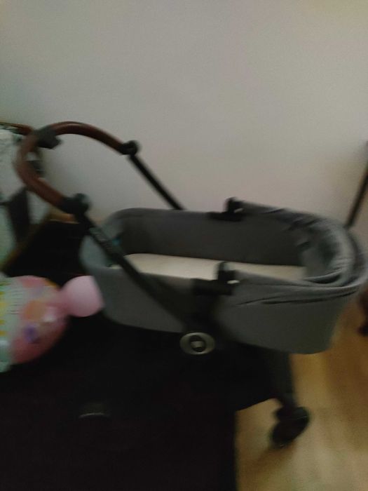 Carrinho de bebé completo