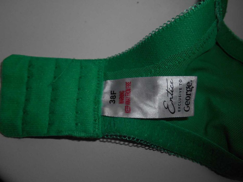 зелений бюстгальтер ліфчик 38F бюстик