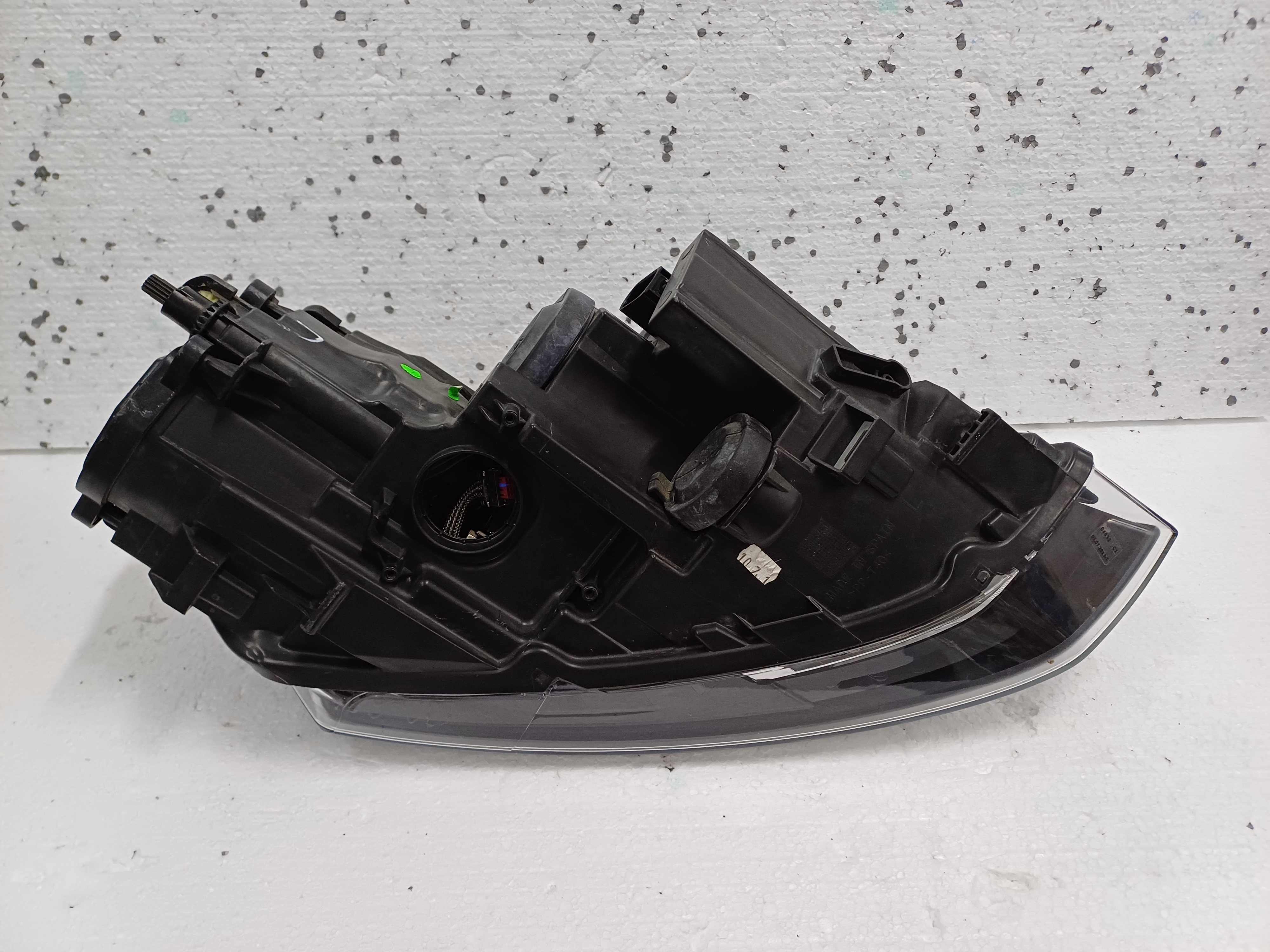 lampa lewa vw polo 5 V 6r xenon led 6r194.1031d