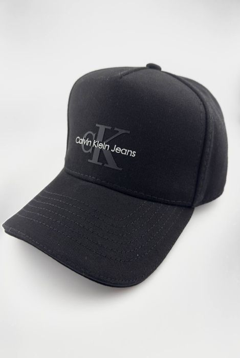 Бейсболка Тракер чорна утеплена котон на флісі осінь зима чоловіча