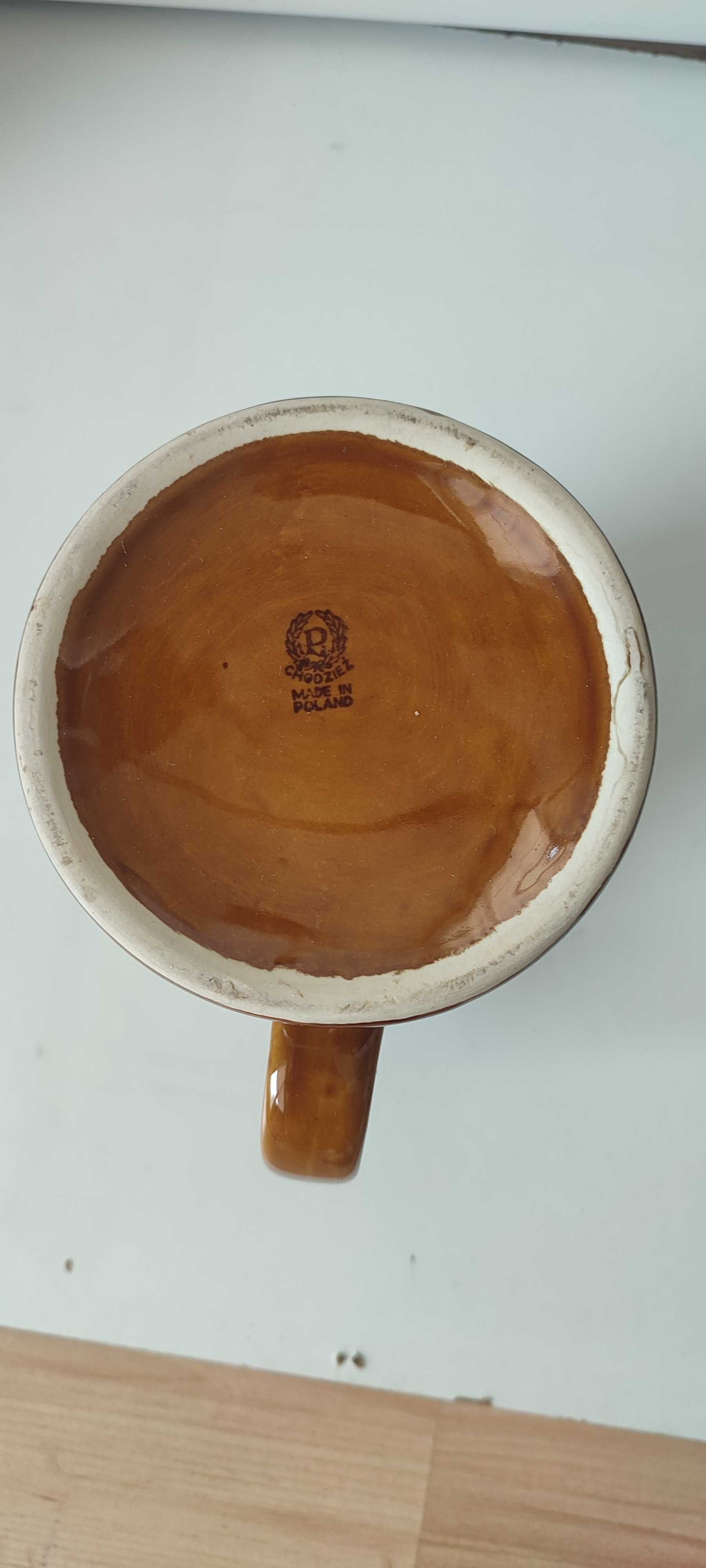 Kufel ceramiczny CHODZIEŻ brązowy 15 cm