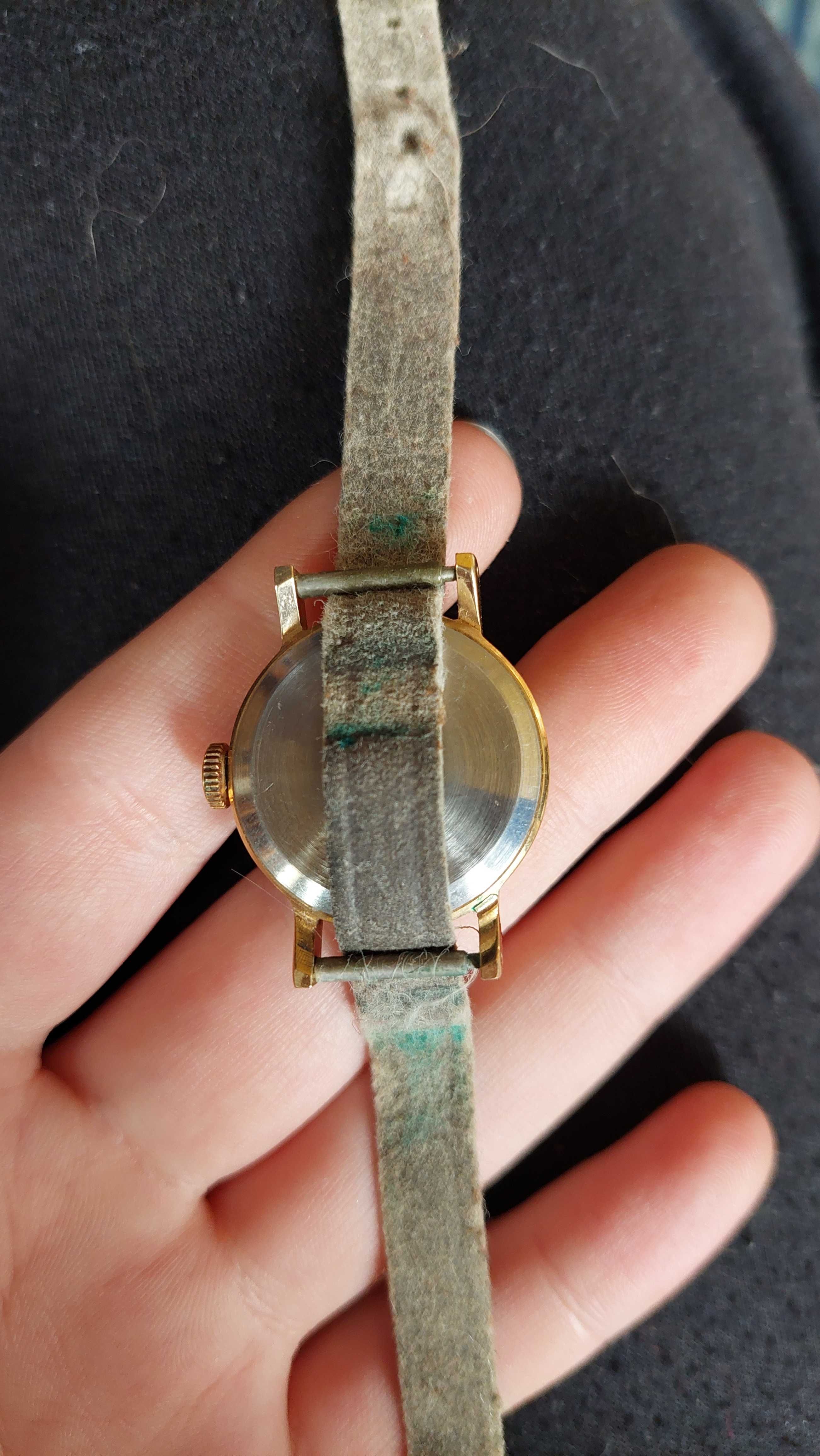 Radziecki zegarek ZARIA 22 JEWELS made in ussr