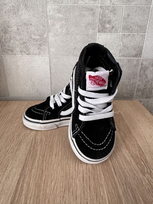 Високі кеди Vans