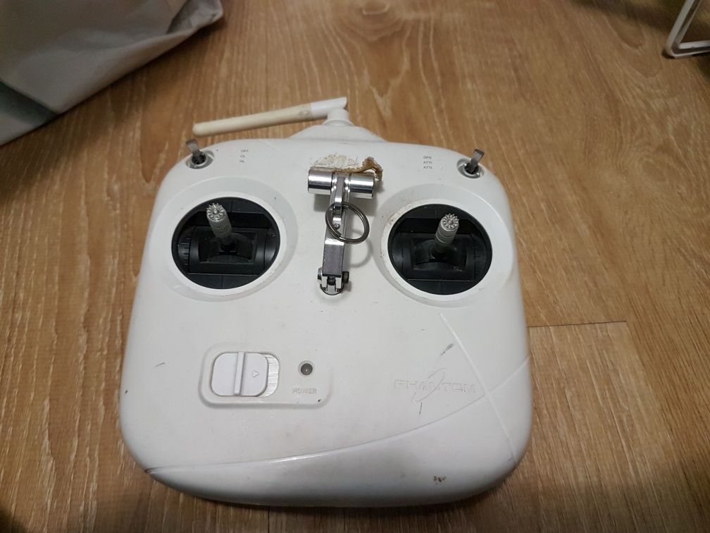 Aparatura DJI Phantom 2 vision plus