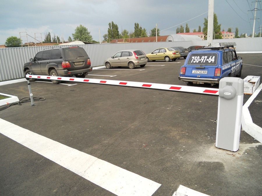 Ворота автоматичні (відкатні, розпашні, гаражні).