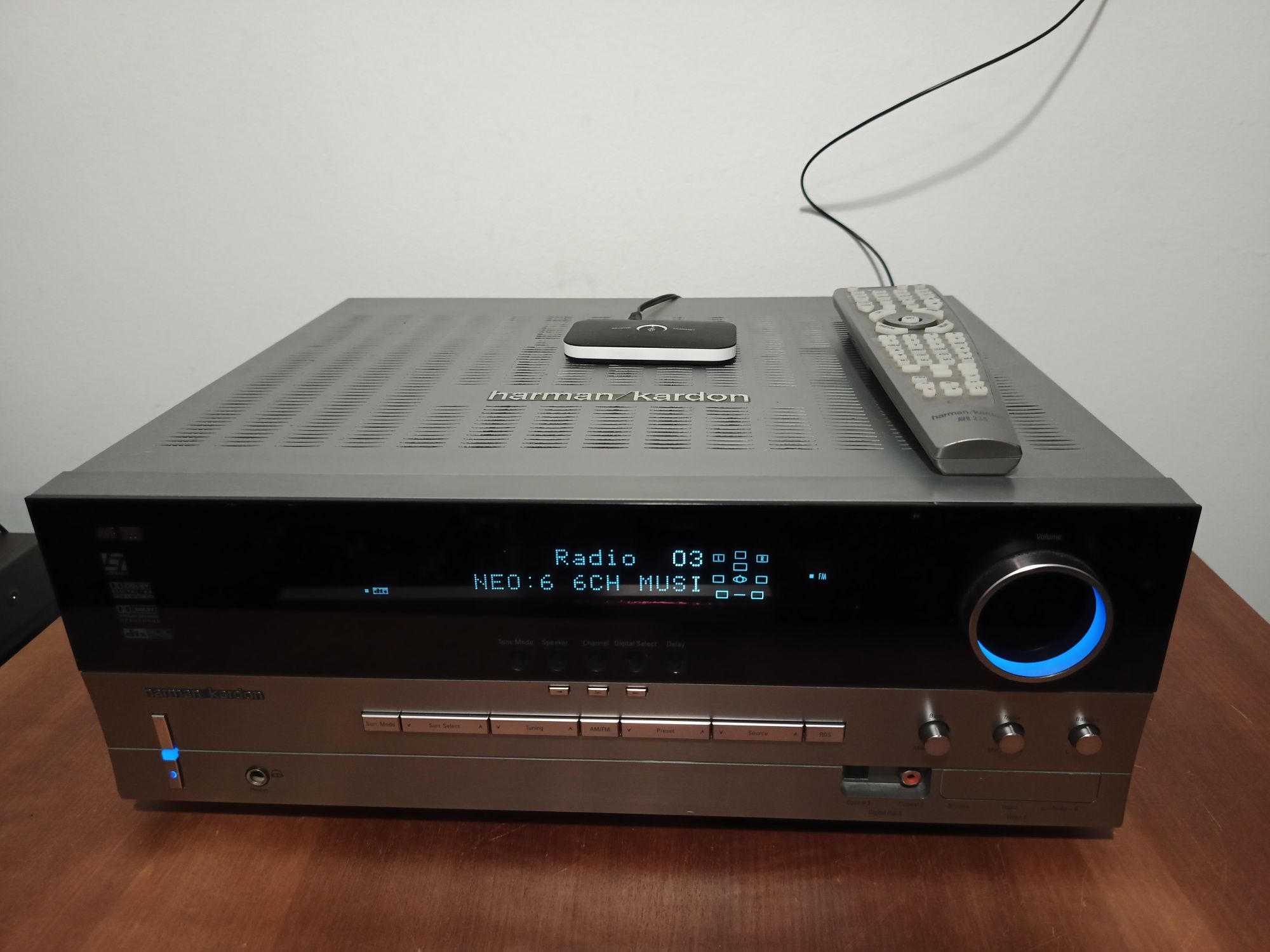 Amplituner HARMAN-KARDON HK 235
