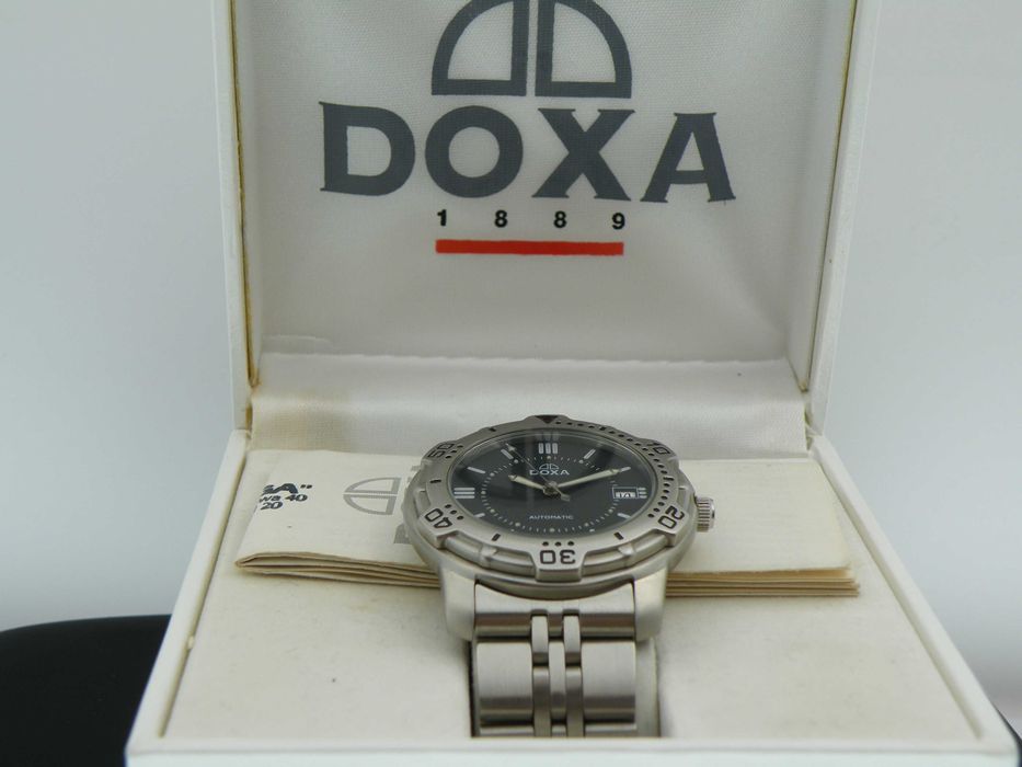 Doxa Automatic Czarna NOS z Lat 90-siątych Komplet