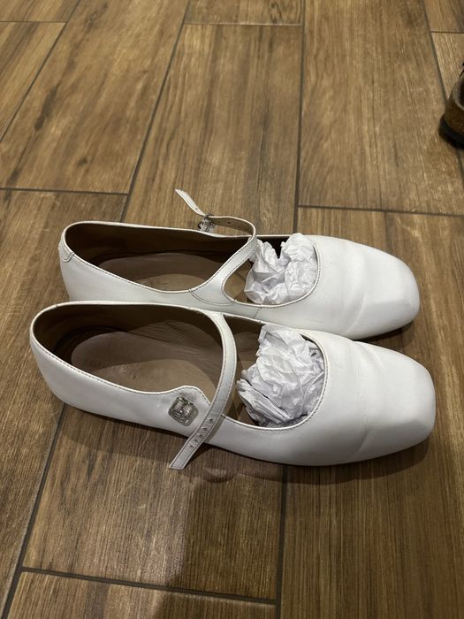 Білі Балетки IKOS