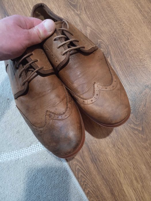 Продам чоловчі шкіряні мокасини бренду Zara