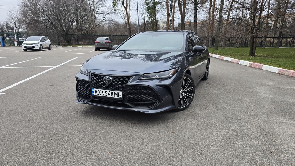 Toyota Avalon 2019