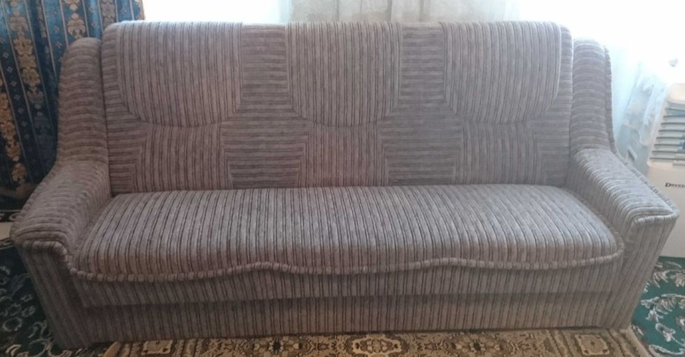 Срочная продажа. Диван раскладушка. Диван книжка (Торг)