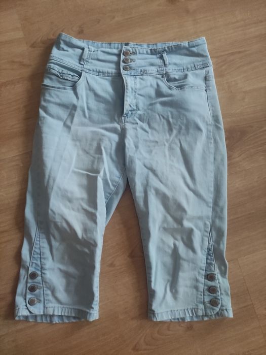 Spodenki 3/4 damskie M