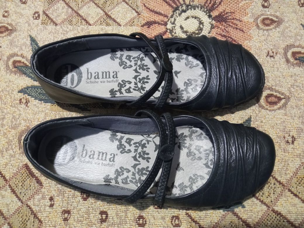 Шкіряні балетки Bama 38 чорні