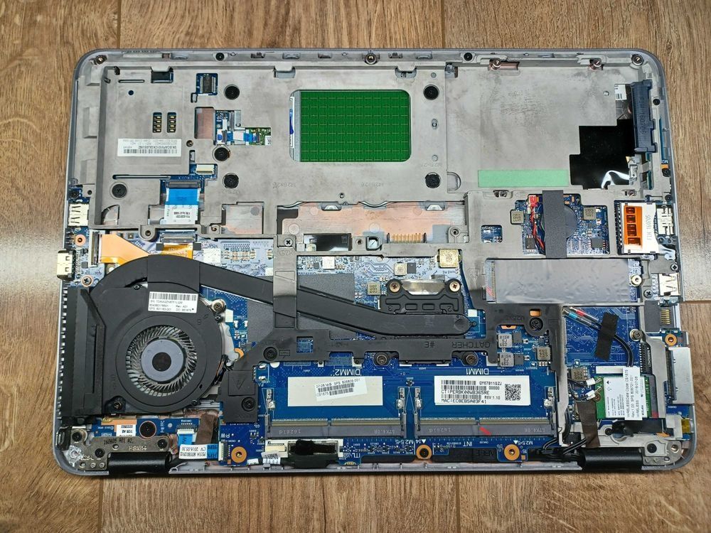 HP elitebook 840 G3 на запчастини