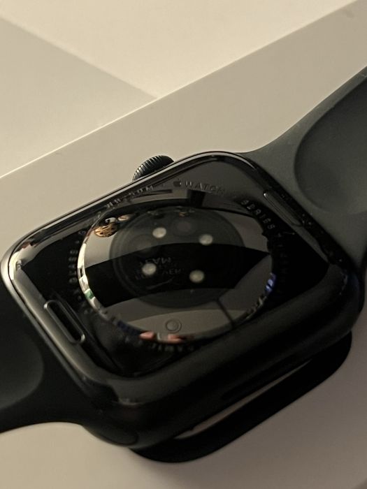 Apple Watch Series 7 Midnight Aluminium 45 mm