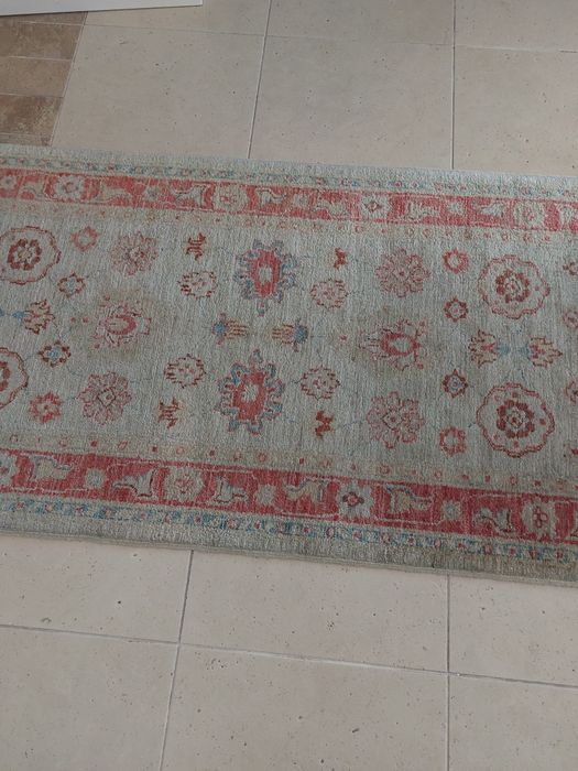 Tapete persa 3,04m por 0,74m