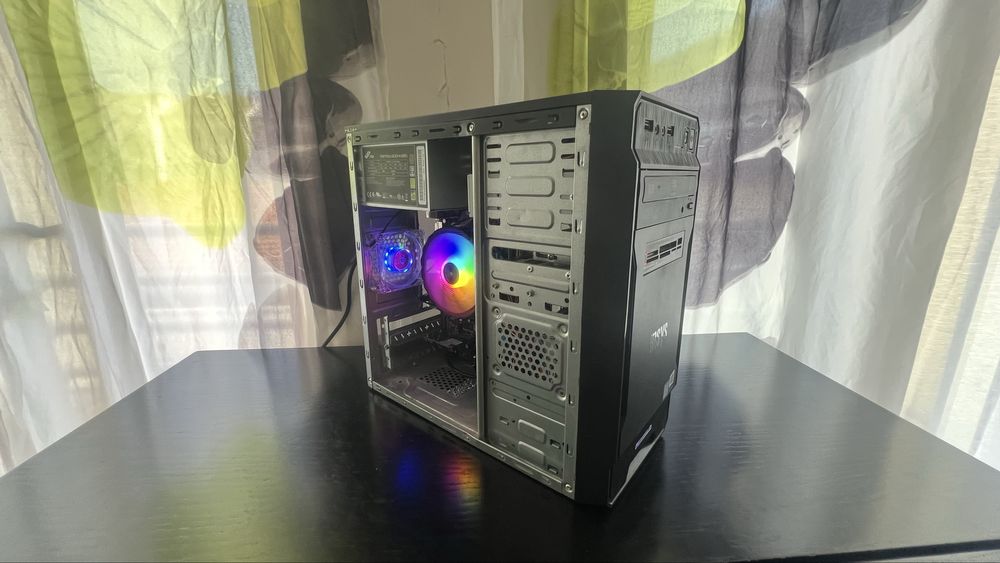 PC Intel core i5 3570 8gb ram WiFi