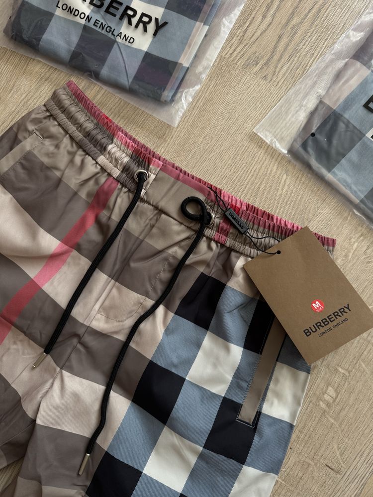 Шорти Burberry check drawcord swim shorts