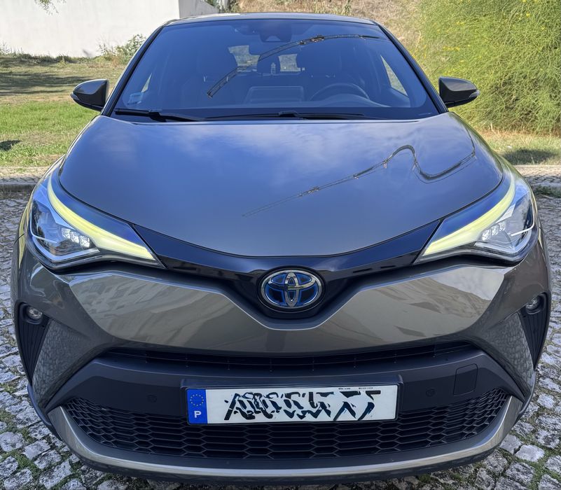 Toyota C-HR Pack Luxury 2022 – Híbrido, Caixa Automática, 38.442 km!