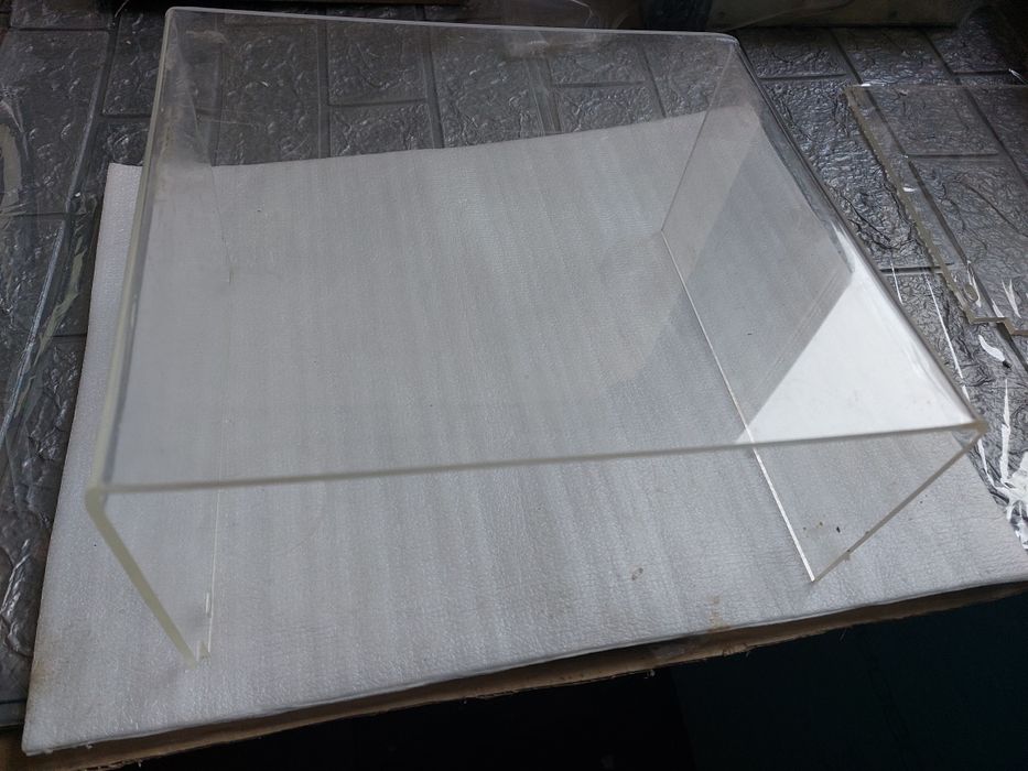 Захисний екран з оргскла  4мм. П форми