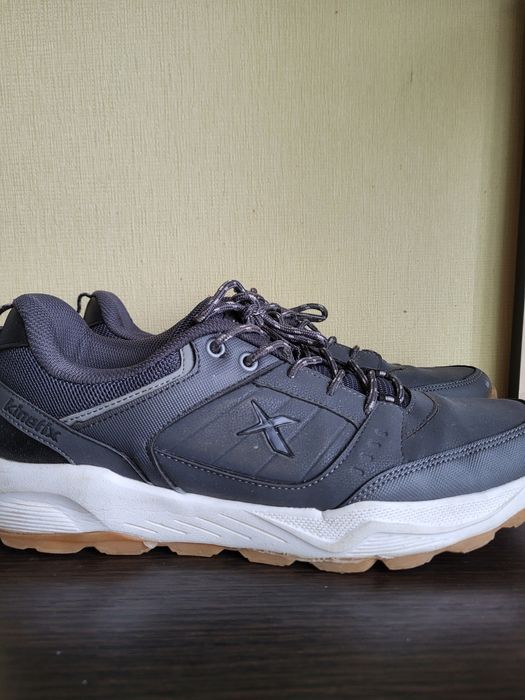 Кросівки Kinetix