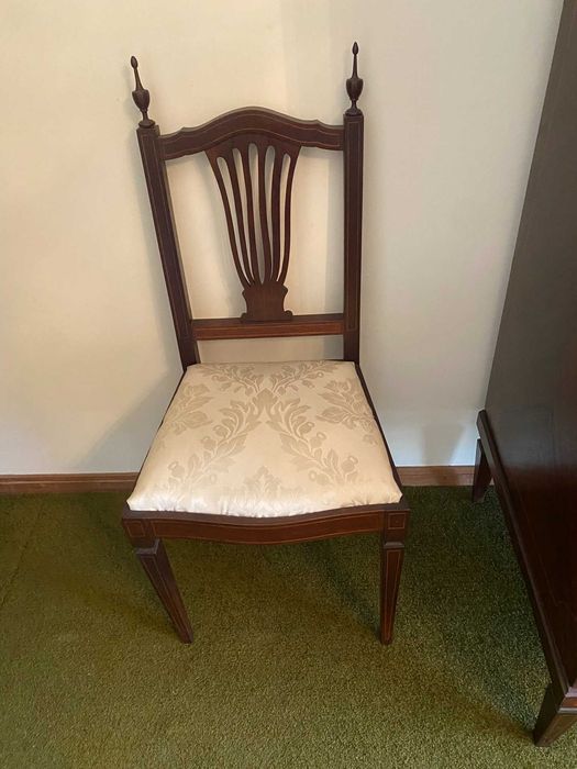 Mobília de quarto D. Maria completa (valor sem a colcha e cortinados