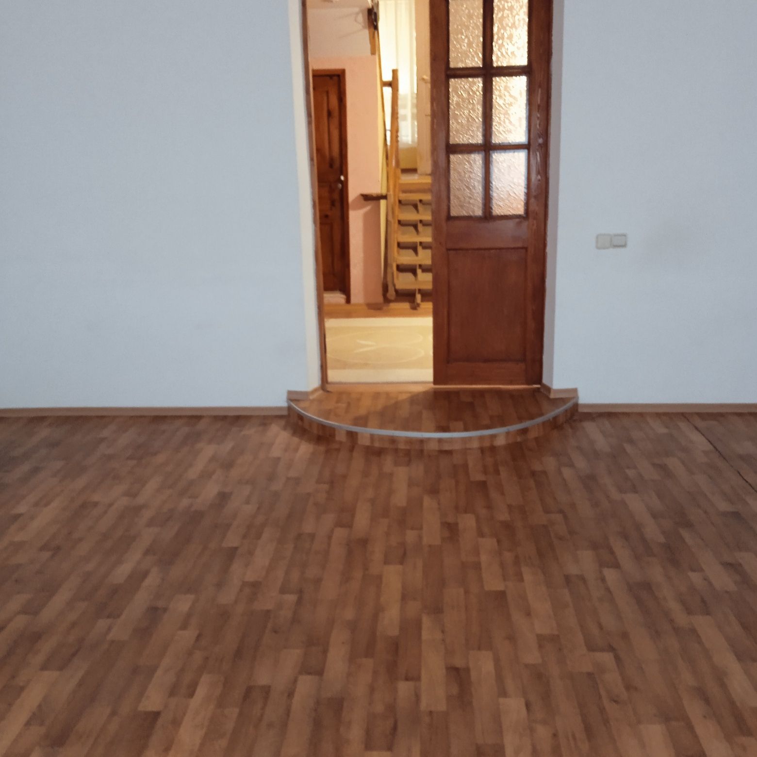 Классный газифицированный дом из 3 комнат в Лозоватке.Заселим сразу