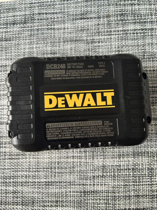 Piła szablasta lisica akumulatorowa DCS382 DeWalt 20v