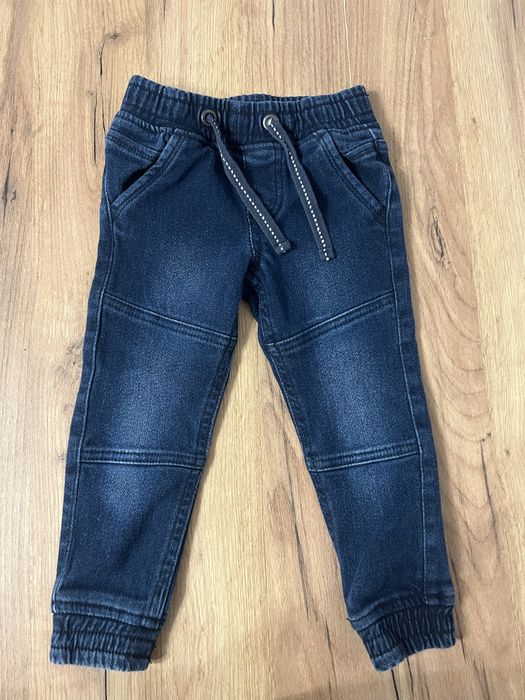 Spodenki , nowe r. 98