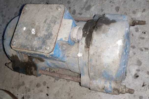 Вібро стіл для бетонних виробів 72 * 168 см