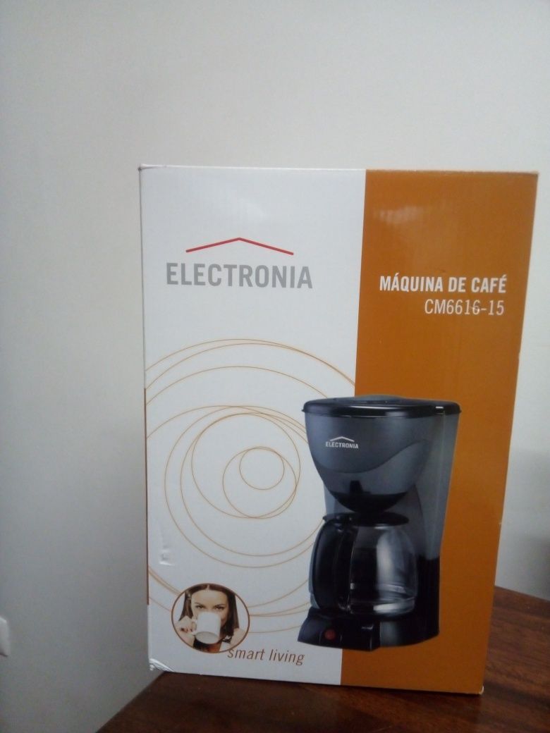 Máquina de Café Electronia