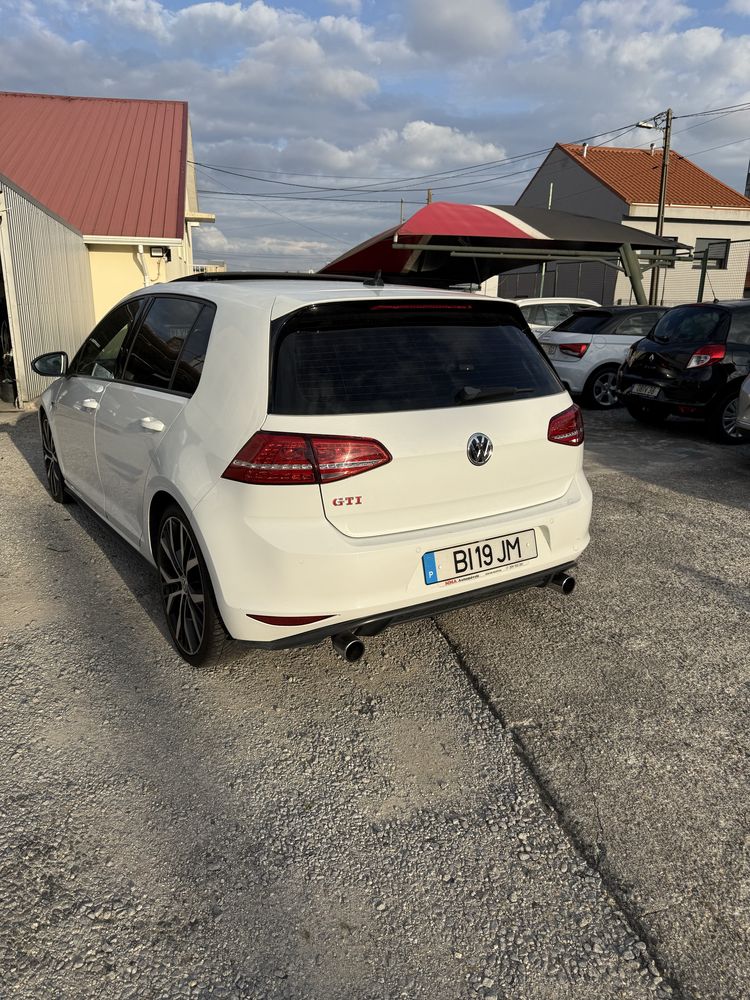 VW Golf 7 GTI Performance USA Edition