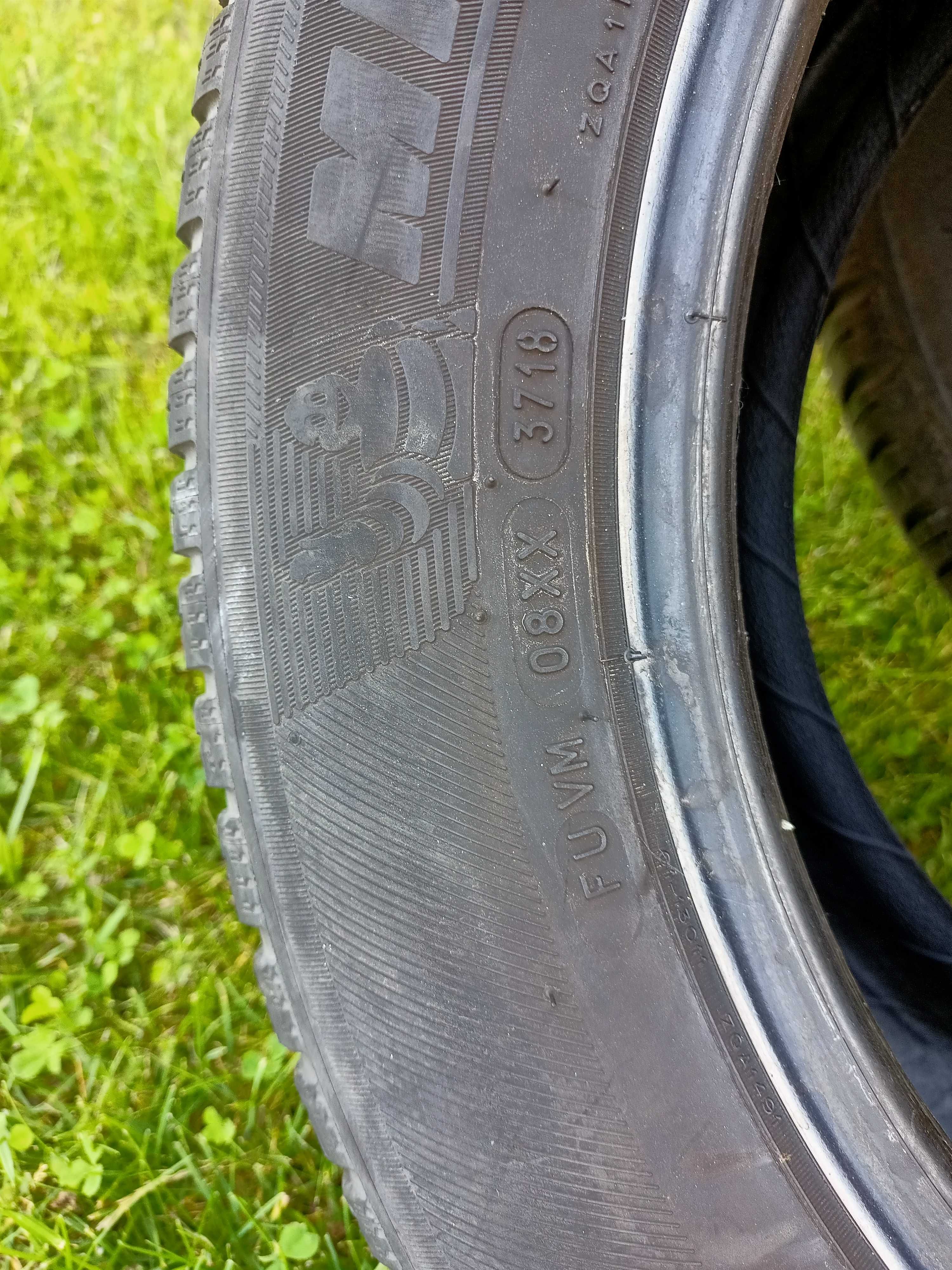 Opony 2 szt Michelin Crossclimate