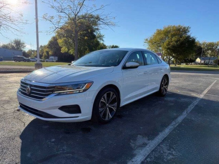 Volkswagen Passat SEL      2020